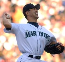 Hasegawa notches season's sixth win